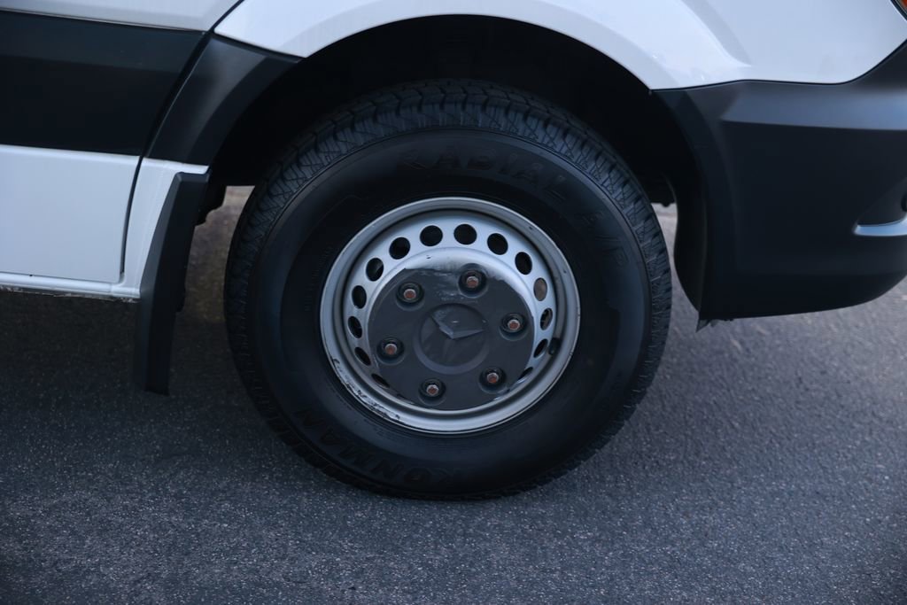 Used 2018 Mercedes-Benz Sprinter 3500 image 8