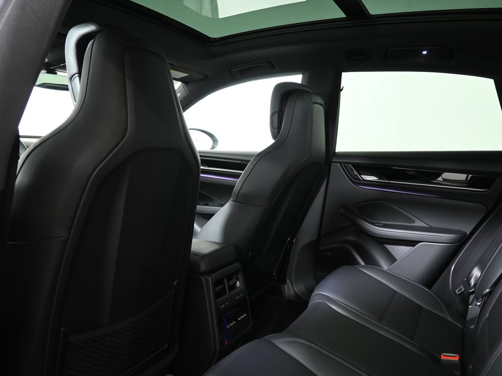 New 2026 Porsche Macan 4 Electric AWD/4WD image 34