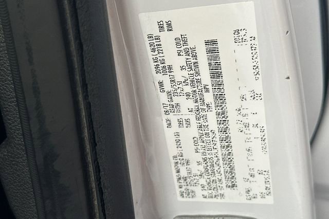 Used 2017 Ford Escape SE image 36