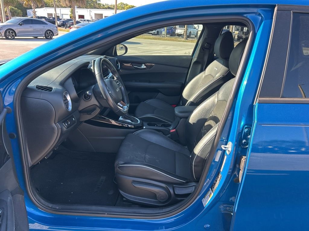 Used 2023 Kia Forte GT-Line image 16