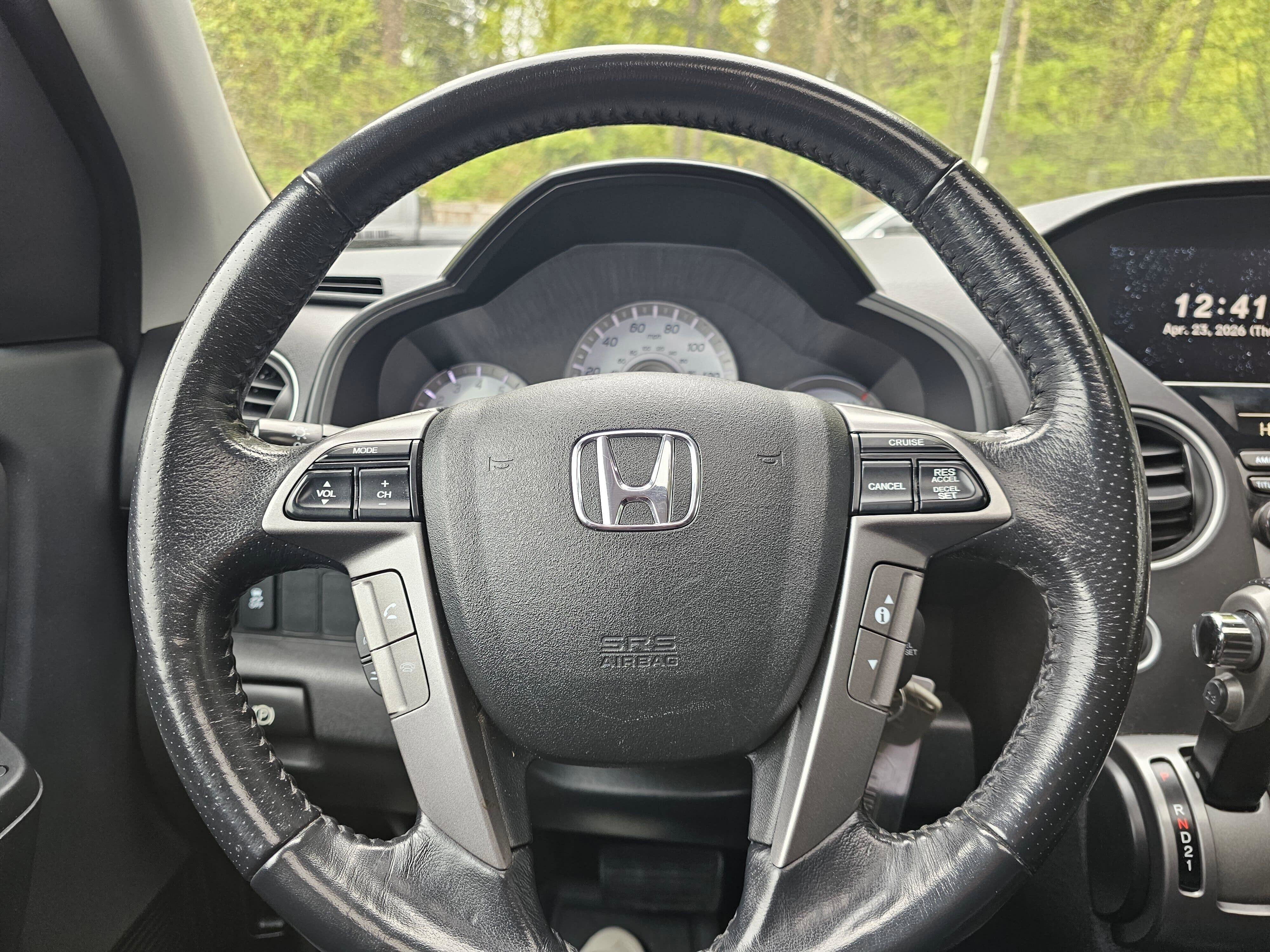 Used 2013 Honda Pilot Touring image 24