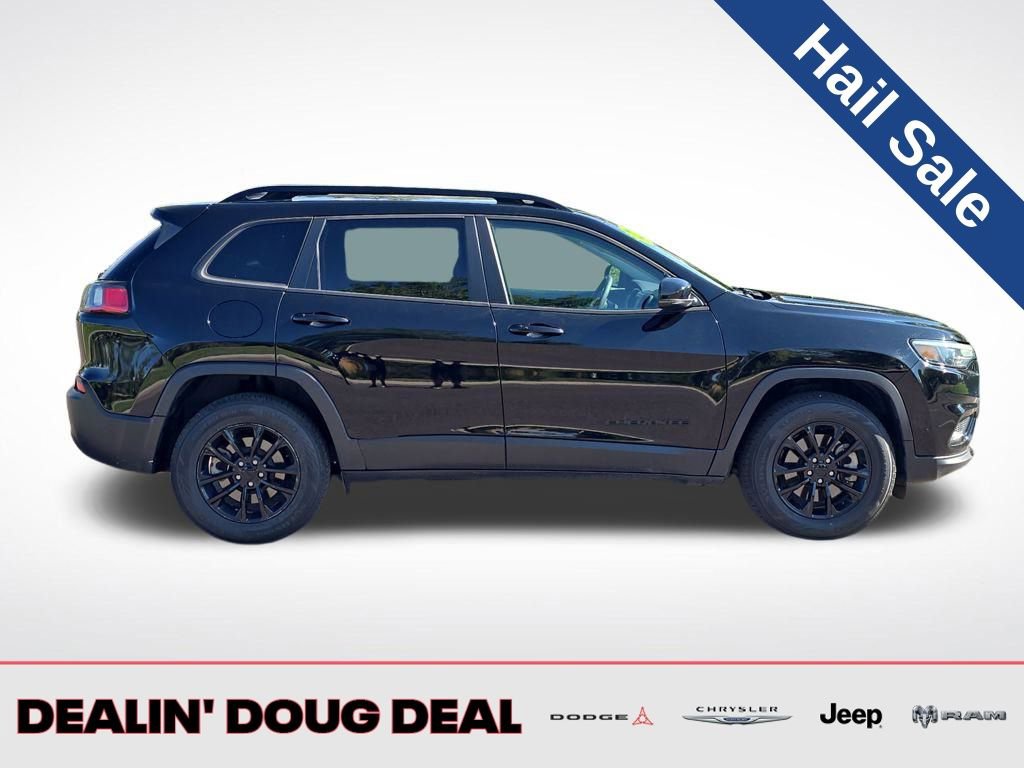 Used 2023 Jeep Cherokee Altitude Lux image 7