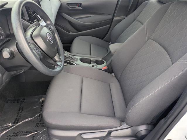 Used 2025 Toyota Corolla LE image 14