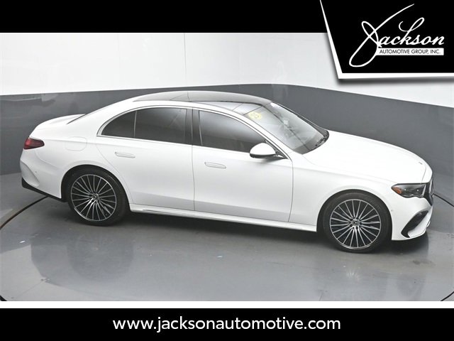 Used 2025 Mercedes-Benz E 350 Sedan image 50