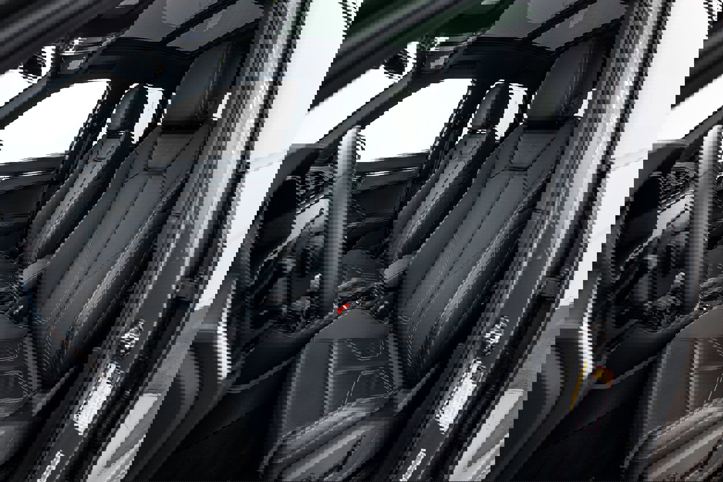 Certified 2025 Audi Q3 2.0T Premium w/ Convenience Package image 14