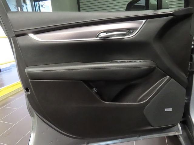 Used 2023 Cadillac XT5 Luxury image 10