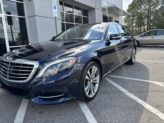Used 2016 Mercedes-Benz S 550 4MATIC Sedan w/ Premium Package image 2