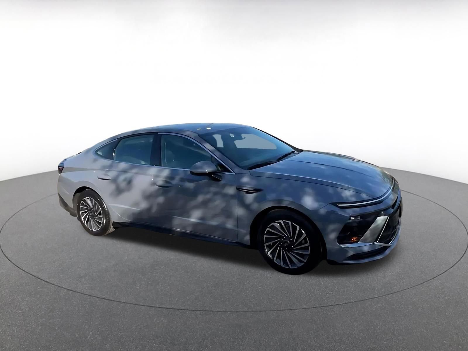 Used 2025 Hyundai Sonata SEL image 2