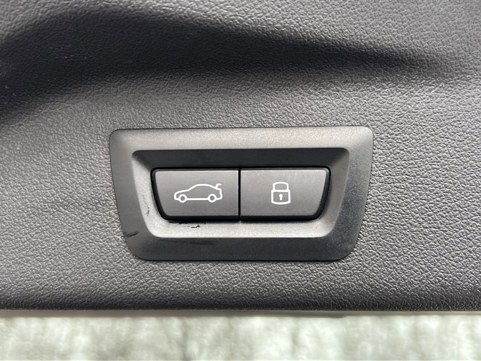 Used 2025 BMW X7 xDrive40i image 26