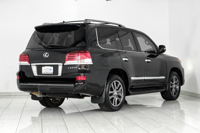 Used 2014 Lexus LX 570 4WD image 6