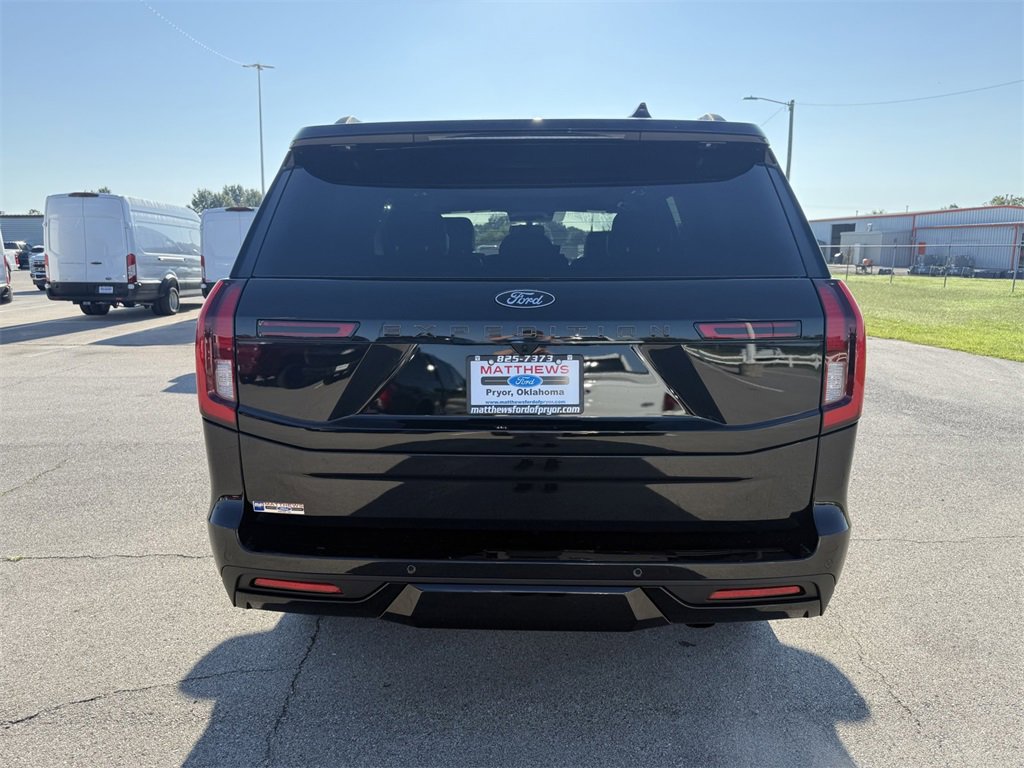 New 2025 Ford Expedition Tremor image 4