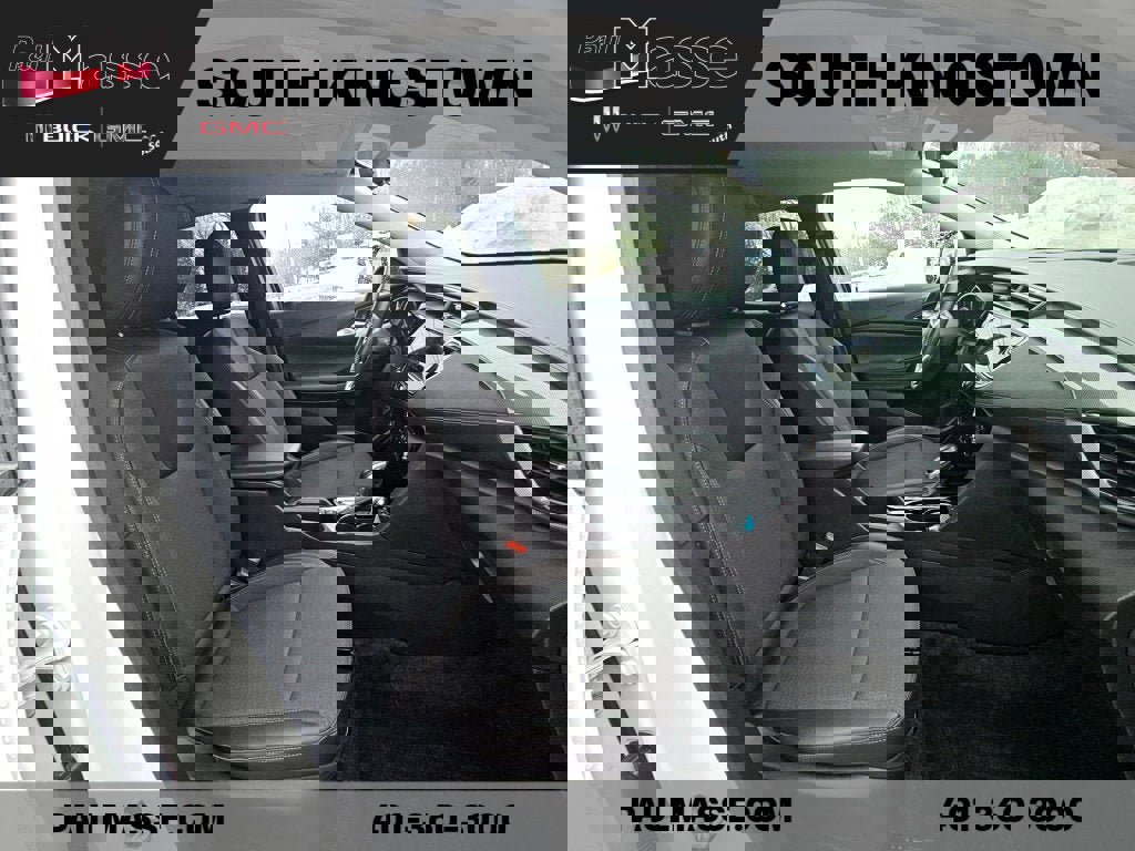 Used 2023 Buick Encore GX Preferred w/ Cold Weather Comfort Package image 12