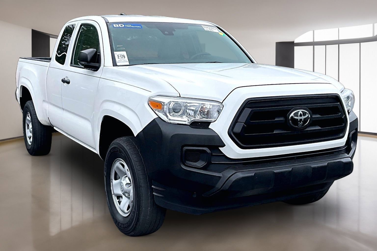 Used 2022 Toyota Tacoma SR RWD video 1