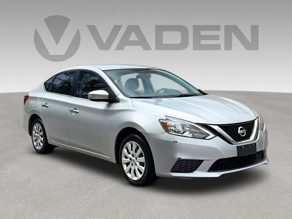 Used 2019 Nissan Sentra S FWD image 1