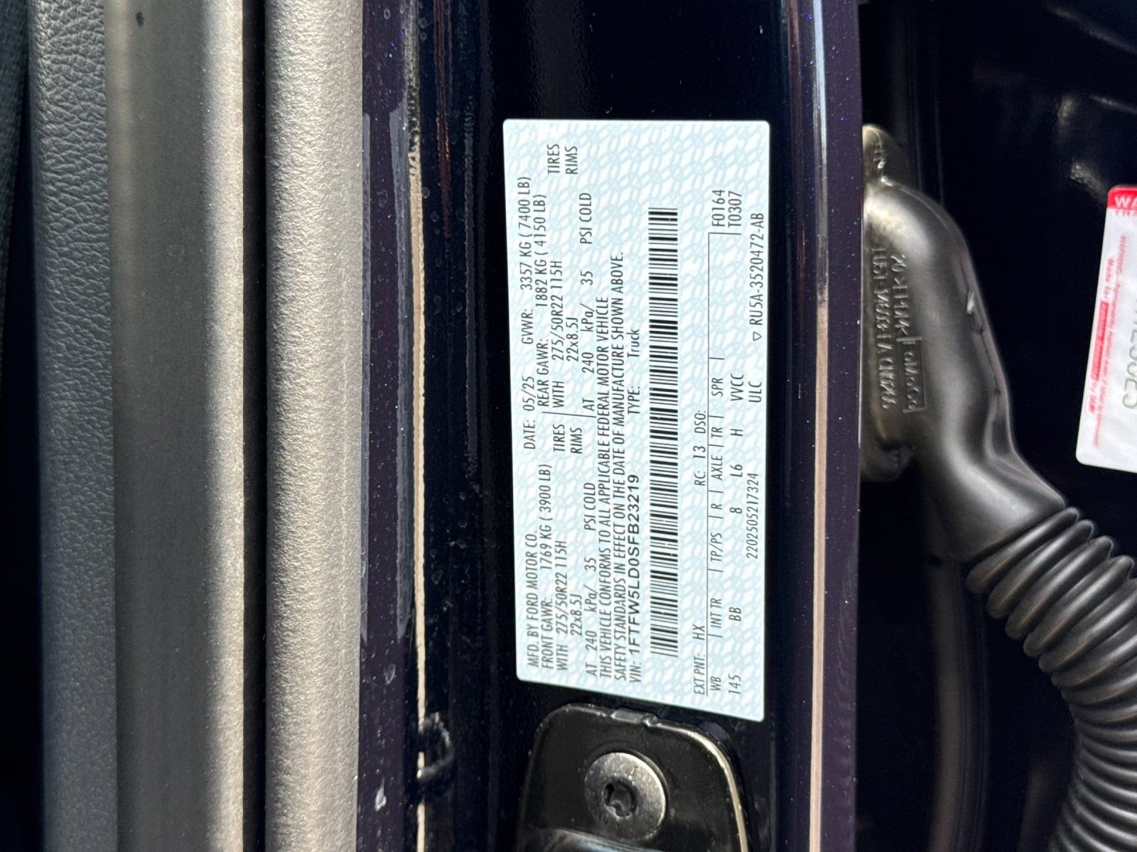 Used 2025 Ford F150 Lariat w/ Equipment Group 502A High image 38