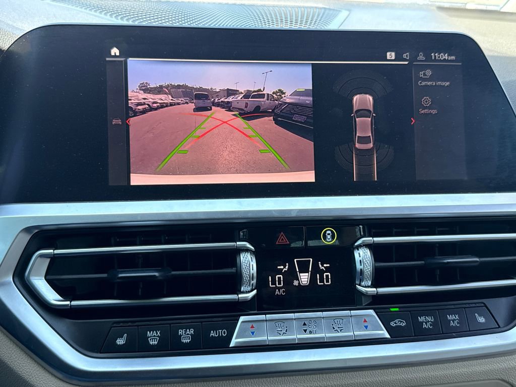 Used 2022 BMW 330i xDrive Sedan w/ Driving Assistance Package image 29