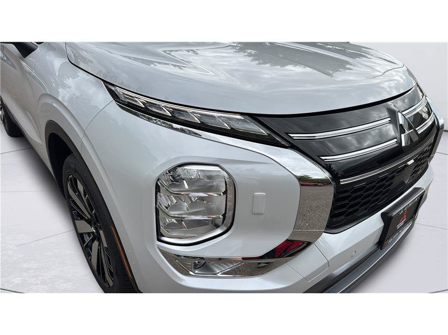 New 2026 Mitsubishi Outlander SE AWD/4WD image 35