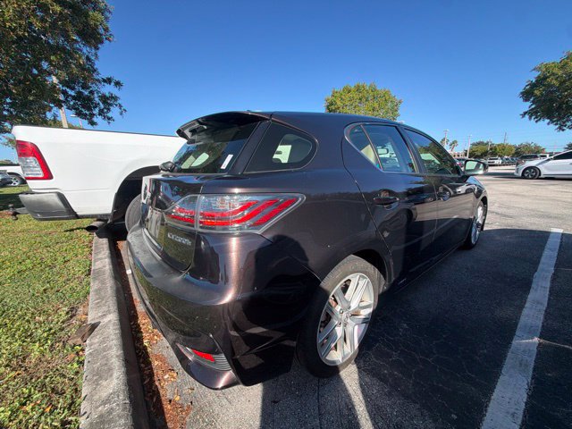 Used 2015 Lexus CT 200h FWD image 3