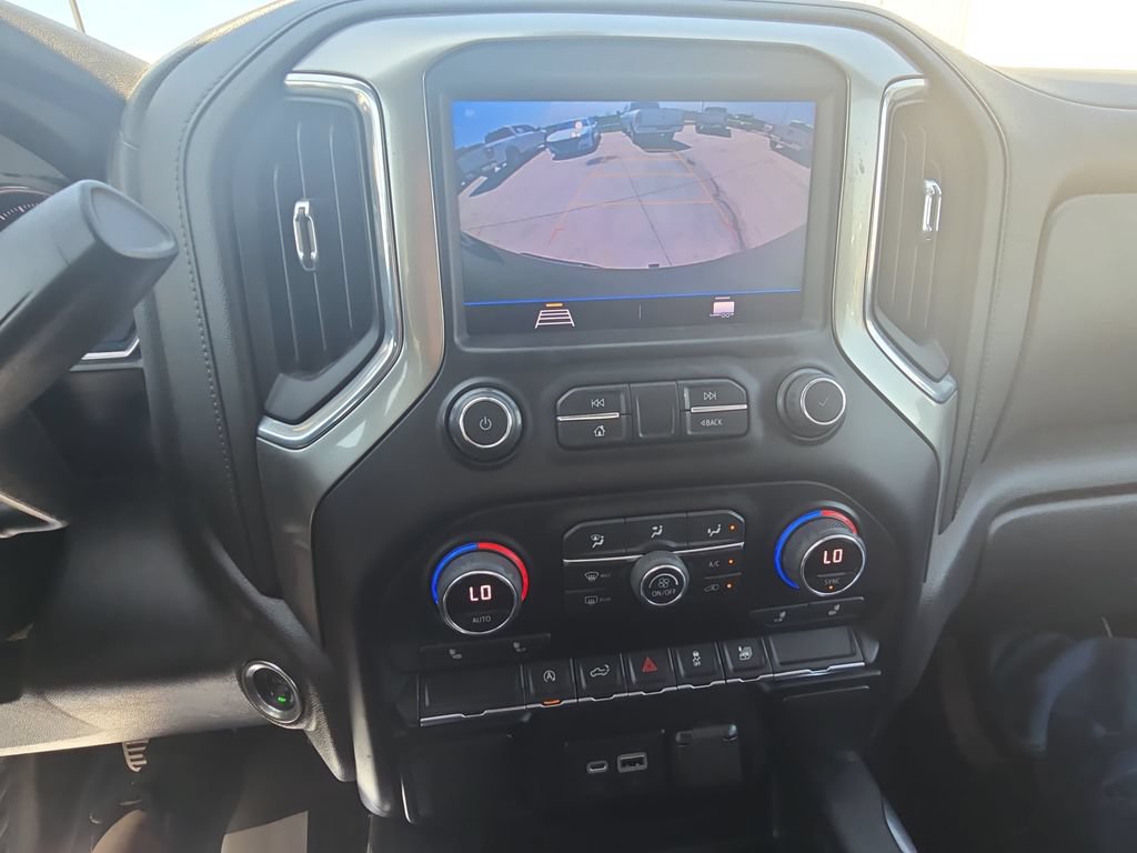 Used 2021 Chevrolet Silverado 1500 RST w/ Bed Protection Package AWD/4WD image 23