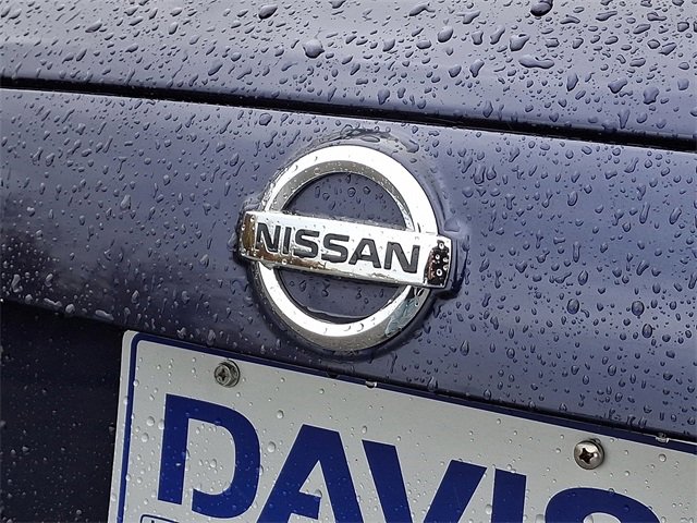 Used 2015 Nissan Juke SV w/ Technology Package image 30