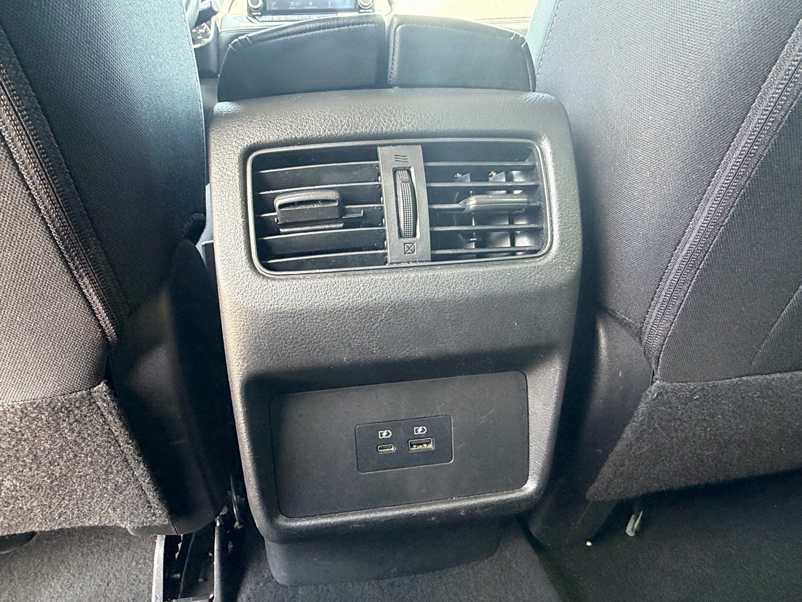 Certified 2023 Nissan Rogue SV FWD image 12