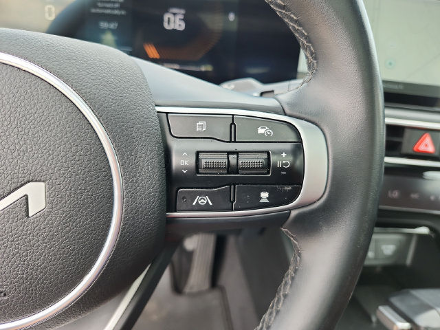 Certified 2025 Kia K5 GT-Line w/ GT-Line Premium Package FWD image 22