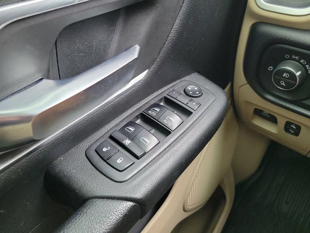 Used 2019 RAM 1500 Big Horn RWD image 31