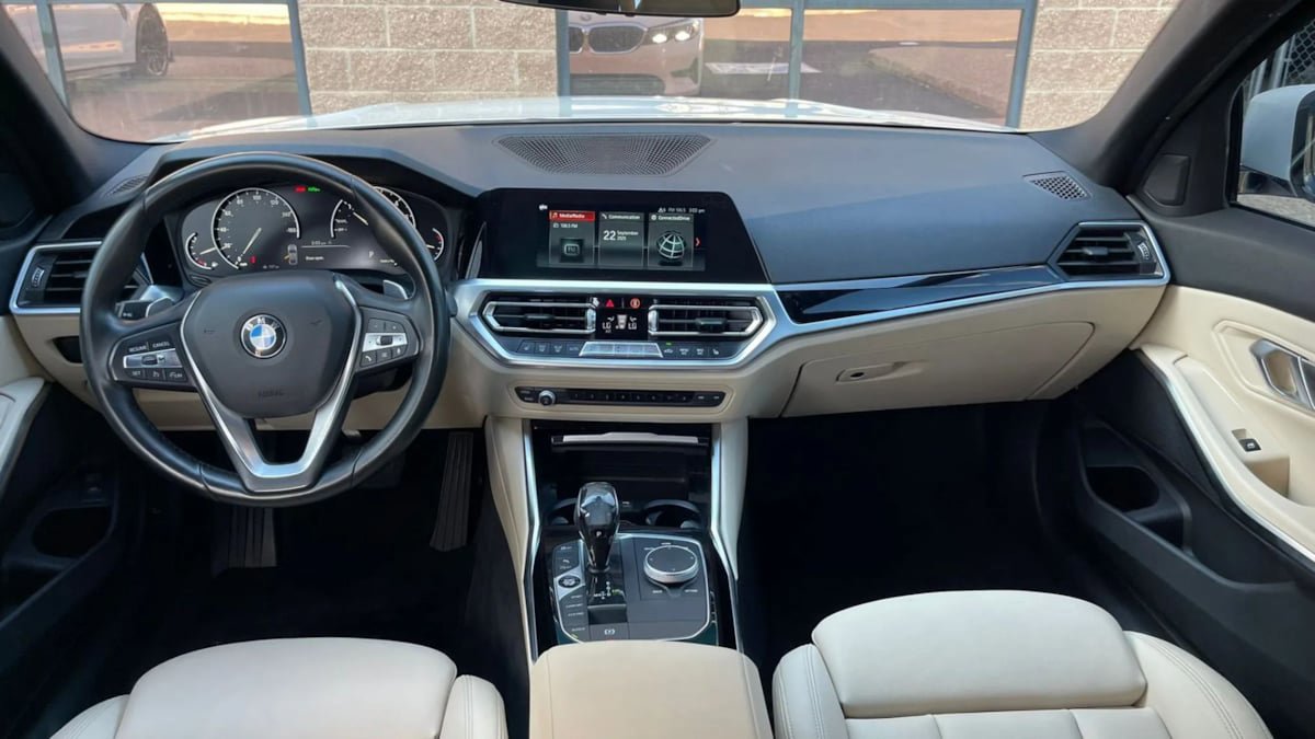 Used 2019 BMW 330i Sedan RWD image 32