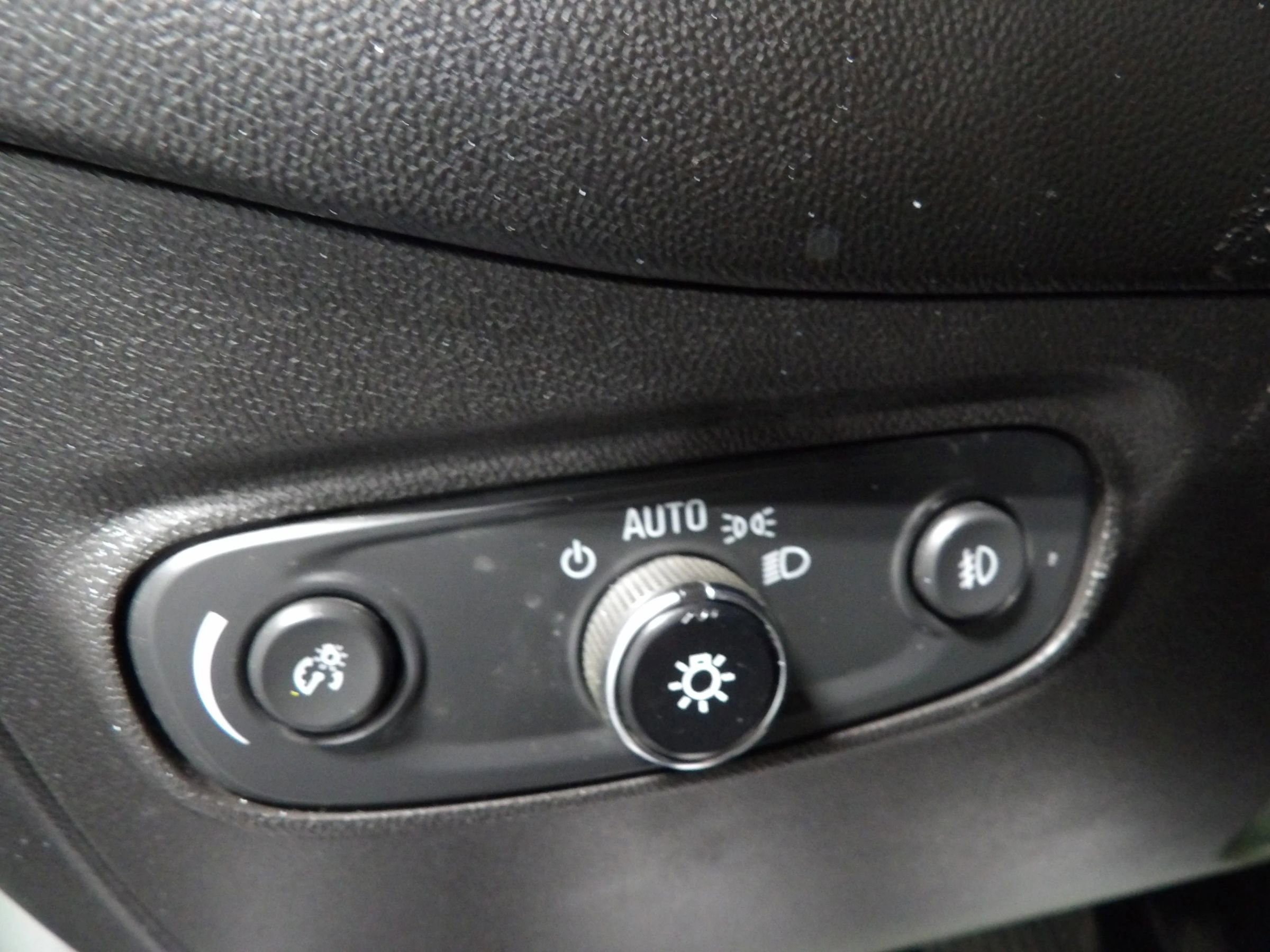 Used 2021 Chevrolet Equinox LT AWD/4WD image 19