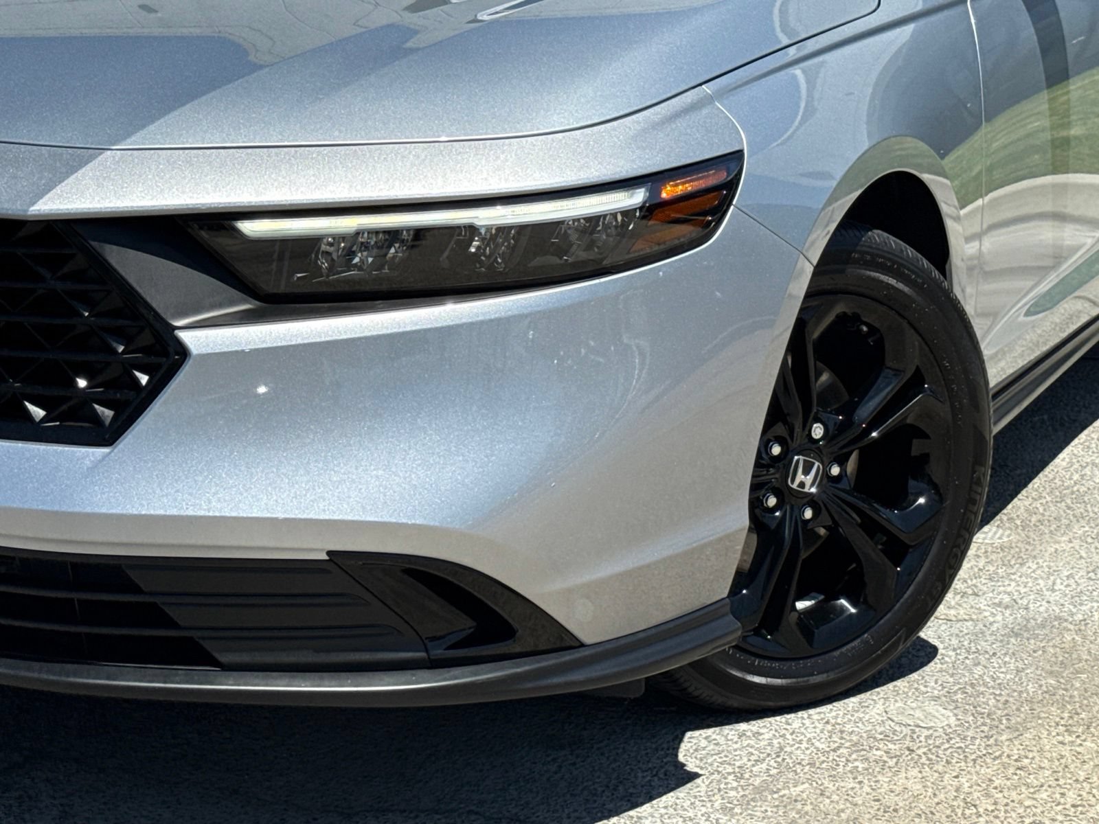 Used 2025 Honda Accord SE image 3