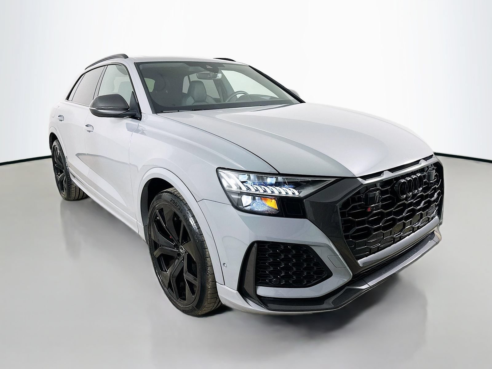 Used 2024 Audi RS Q8 AWD/4WD image 3