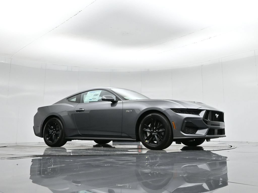 New 2026 Ford Mustang GT RWD image 3