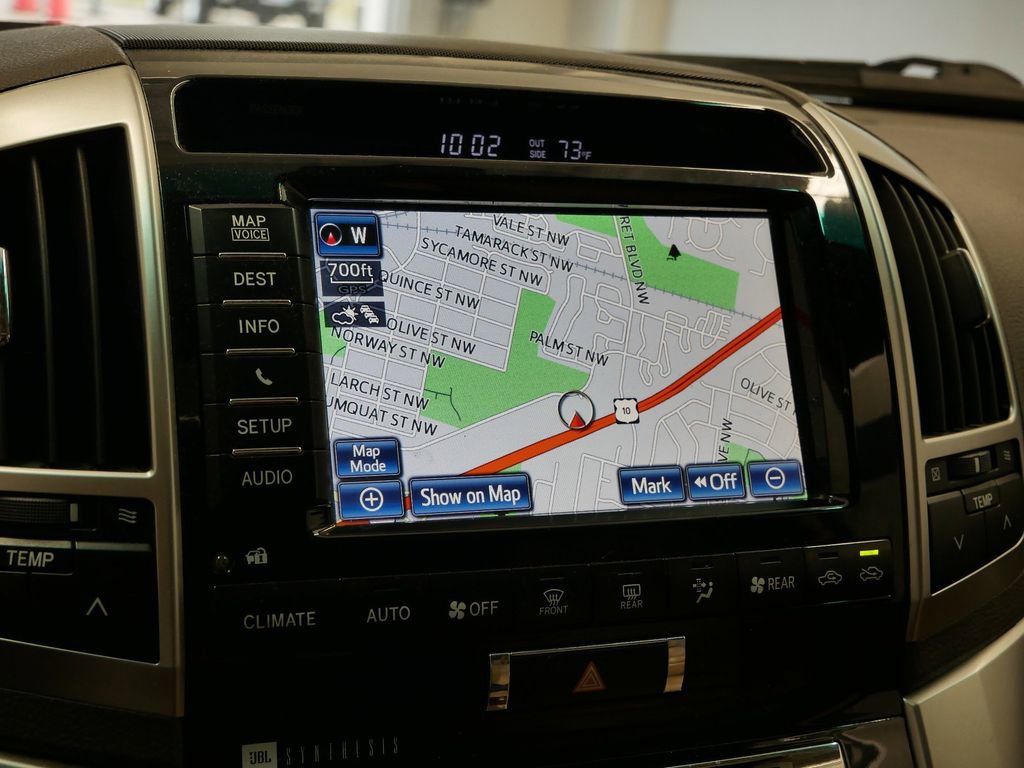 Used 2015 Toyota Land Cruiser image 28