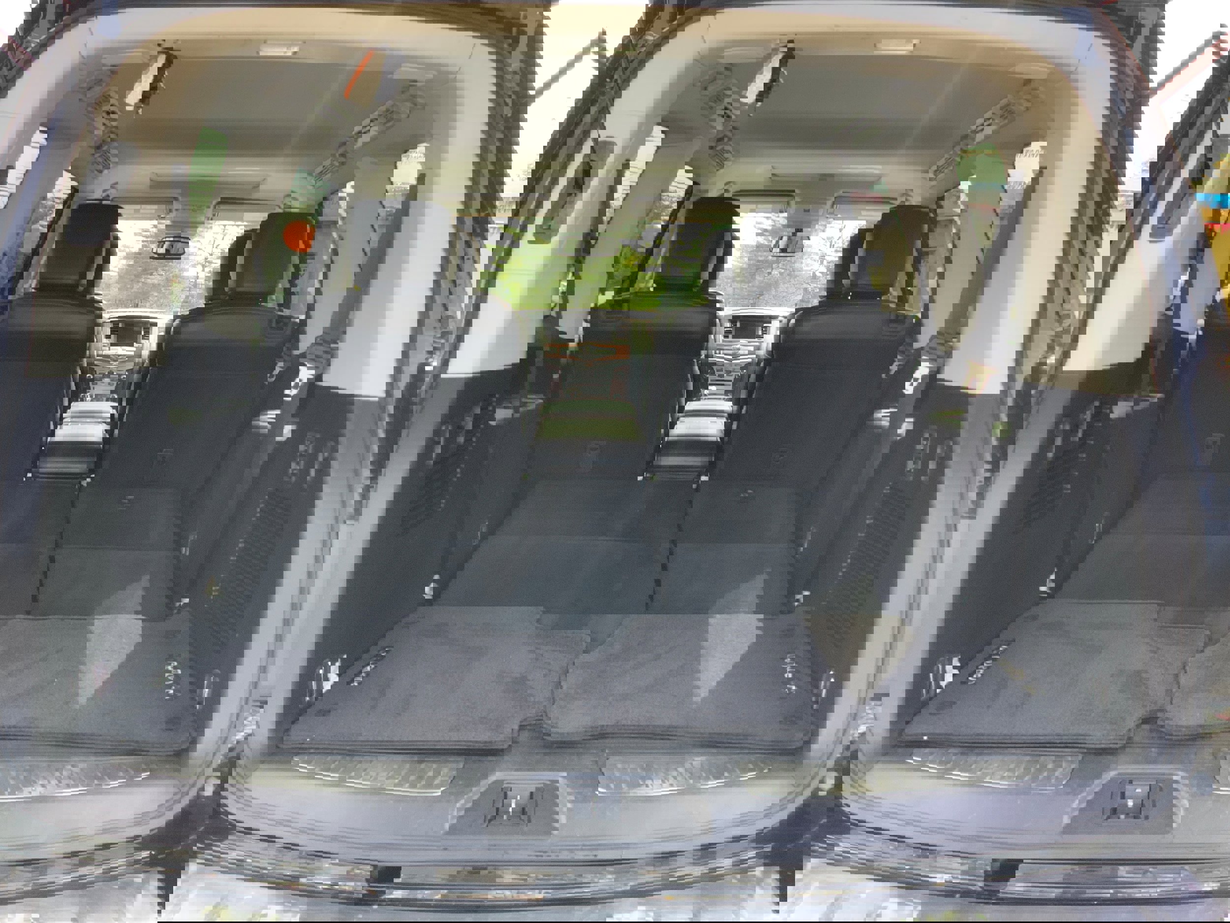 Used 2019 INFINITI QX80 Luxe w/ 22" Wheel Package image 15