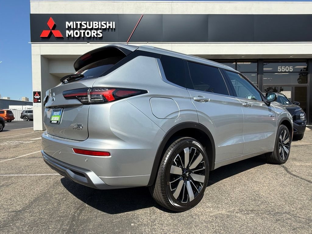 New 2026 Mitsubishi Outlander SEL AWD/4WD image 13