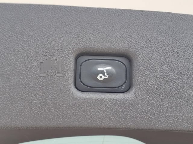 Used 2022 Lincoln Nautilus Reserve AWD/4WD image 8