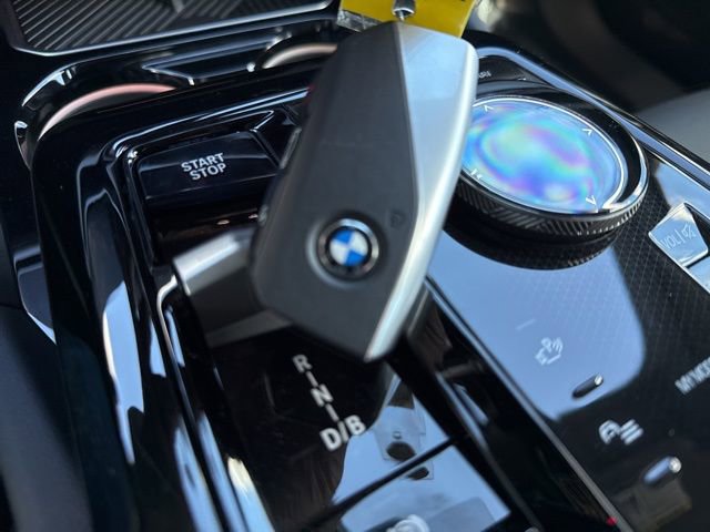 Used 2024 BMW i5 eDrive40i w/ M Sport Package RWD image 37