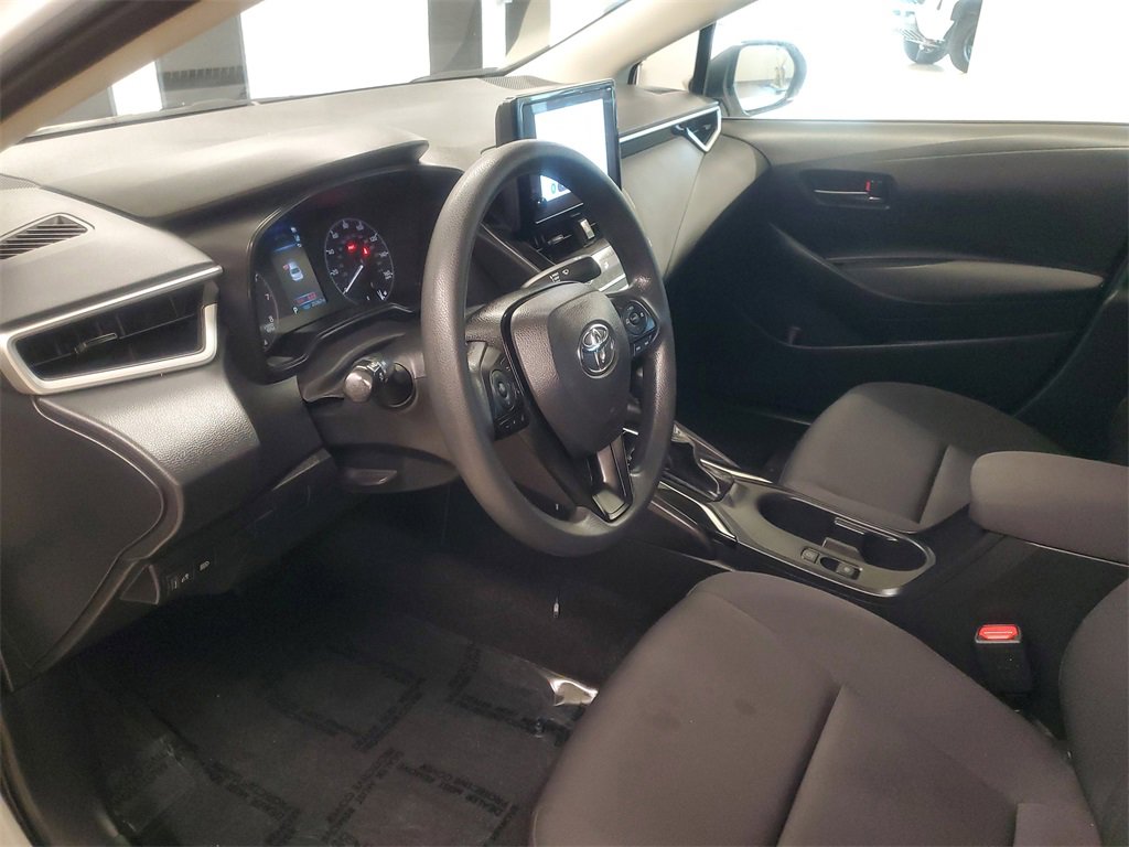 Used 2023 Toyota Corolla LE image 16