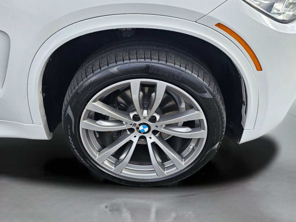 Used 2015 BMW X5 xDrive35d image 28