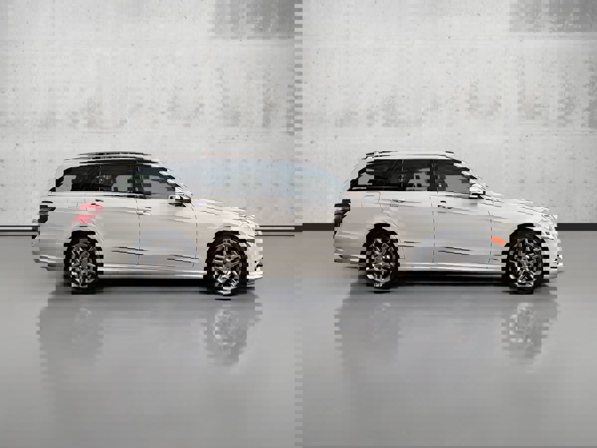 Used 2013 Mercedes-Benz E 350 4MATIC Wagon image 8