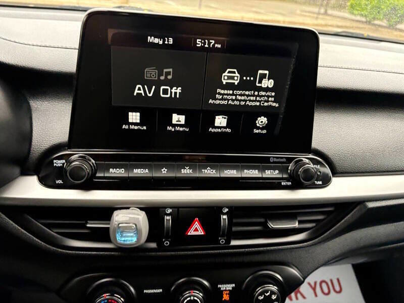 Used 2020 Kia Forte Sedan image 12