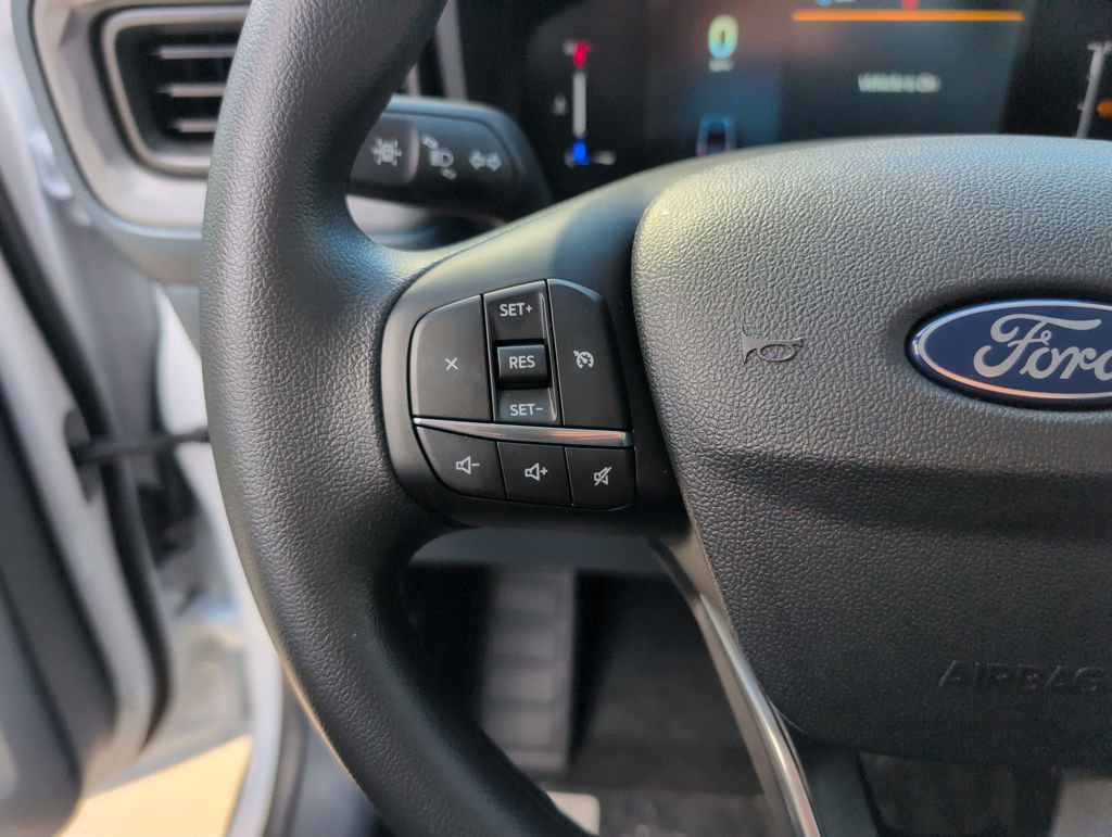 New 2025 Ford Maverick XL w/ Equipment Group 102A image 16