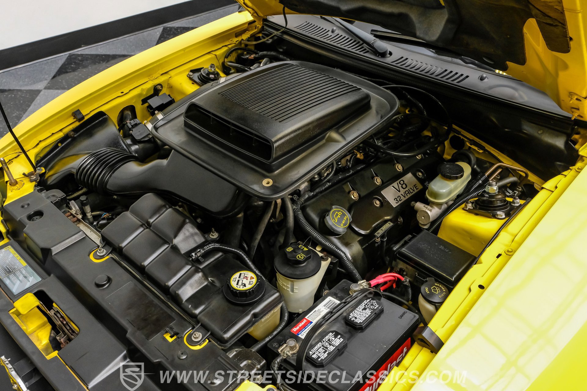 Used 2003 Ford Mustang Mach 1 RWD image 36