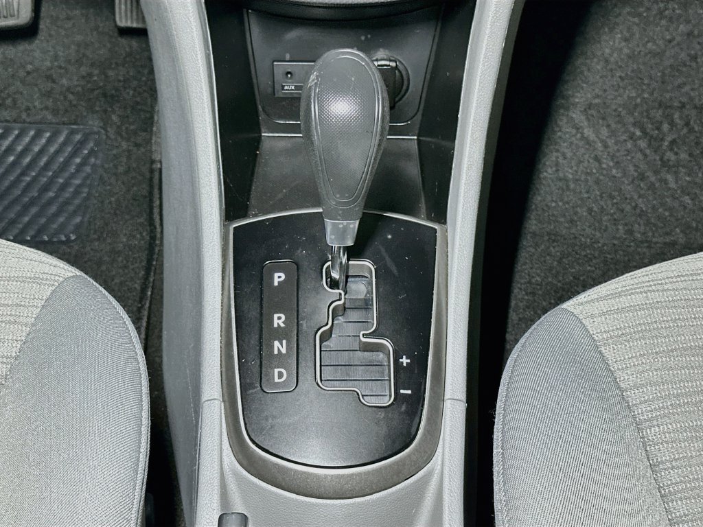 Used 2017 Hyundai Accent SE FWD image 14
