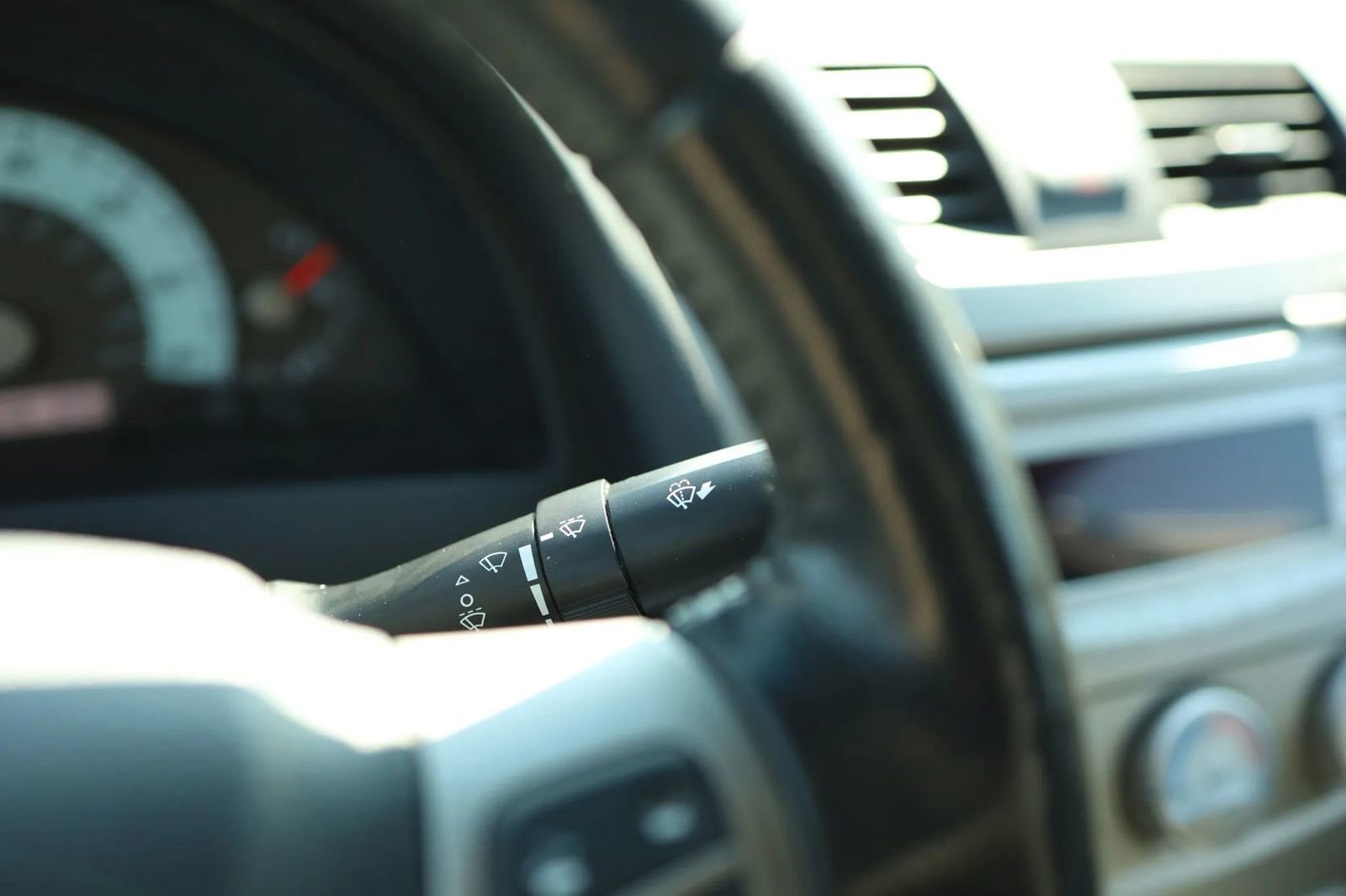 Used 2011 Toyota Camry SE image 18