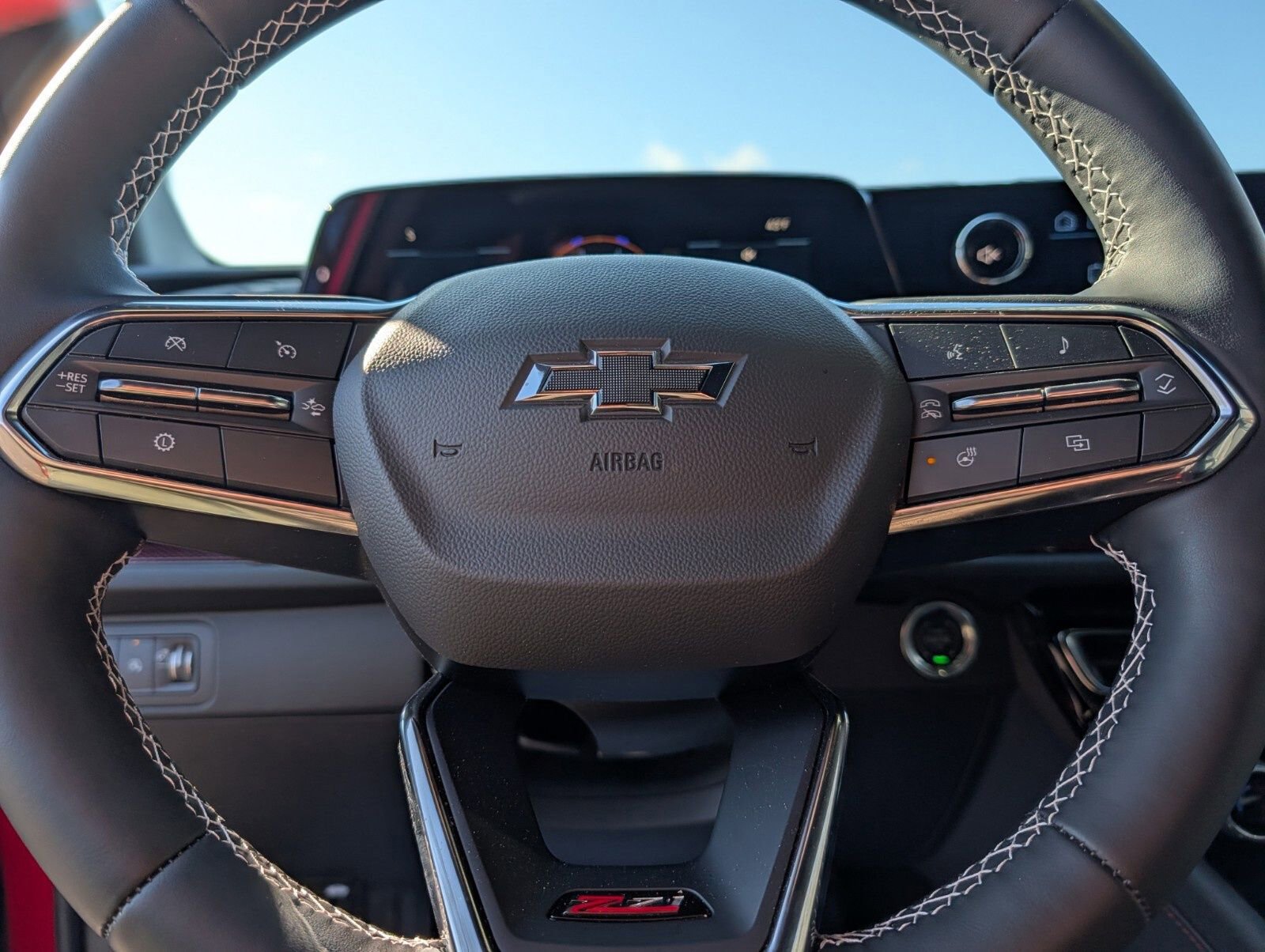 Used 2026 Chevrolet Traverse Z71 w/ Driver Confidence Package AWD/4WD image 30