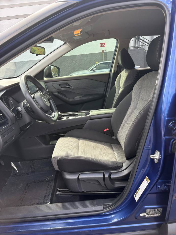 Used 2021 Nissan Rogue S FWD image 10