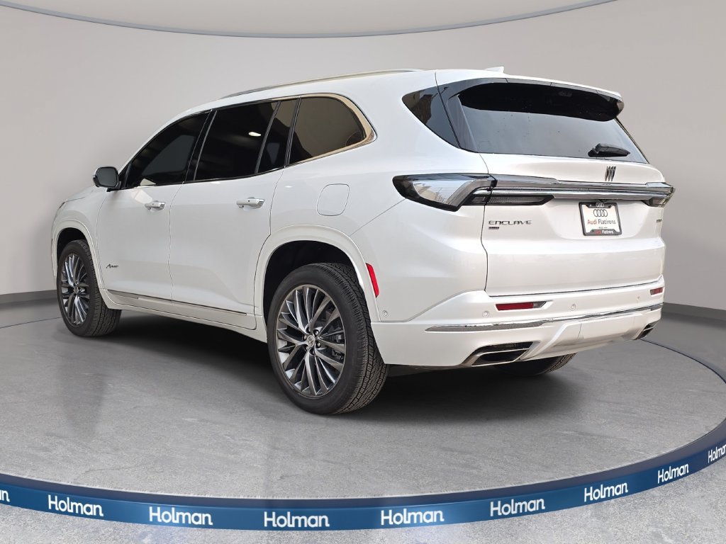 Used 2025 Buick Enclave Avenir w/ Super Cruise Package AWD/4WD image 8