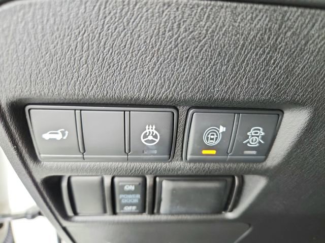 Used 2020 Nissan Armada Platinum w/ Cargo Package RWD image 27