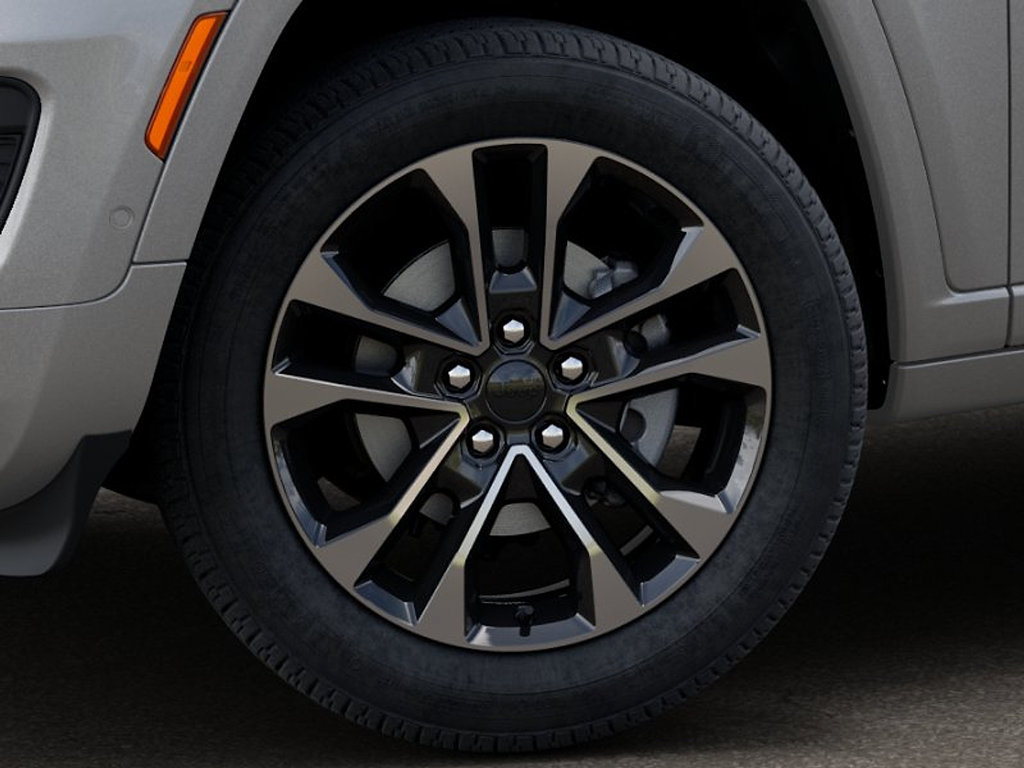 New 2025 Jeep Grand Cherokee L Overland w/ Advanced Protech Group III AWD/4WD image 8